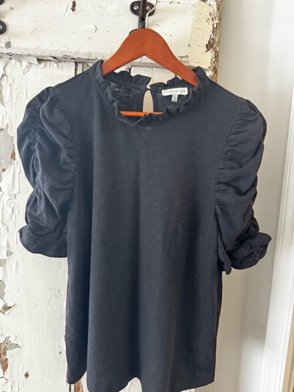 Moon River Black Ruffle-Neck Puff Sleeve Blouse